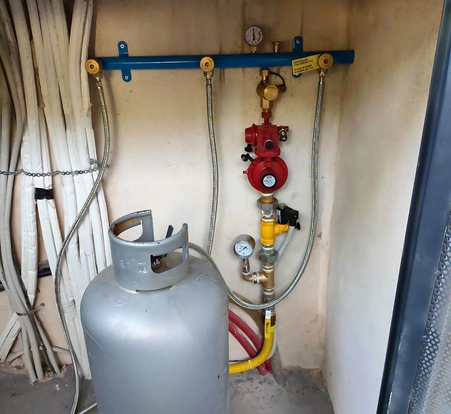 02 rithmistis piesis eksartimata fiales estiatorio kalamata messnia