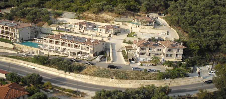 Ηλιοθερμικό σύστημα TiSUN στο SALVATOR VILLAS & SPA HOTEL 2010-11