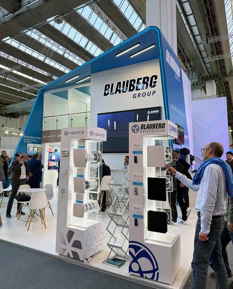 003 BLAUBERG STAND ANDRIANOS VENTILATION