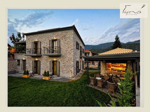 Construction of the traditional Gortys Guest House in the village of 'Elliniko' in Arcadia