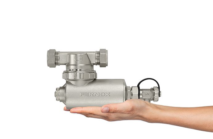 Fernox TF1 Omega Filter 1 690x450